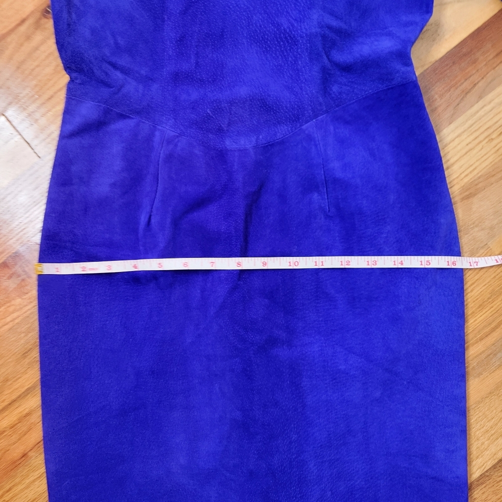 Vintage 1980s Suede Electric Blue Knee Length Dress With  Rhinestones Size M - Picture 11 of 16